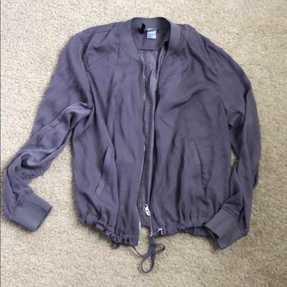 Lightweight bomber jacket